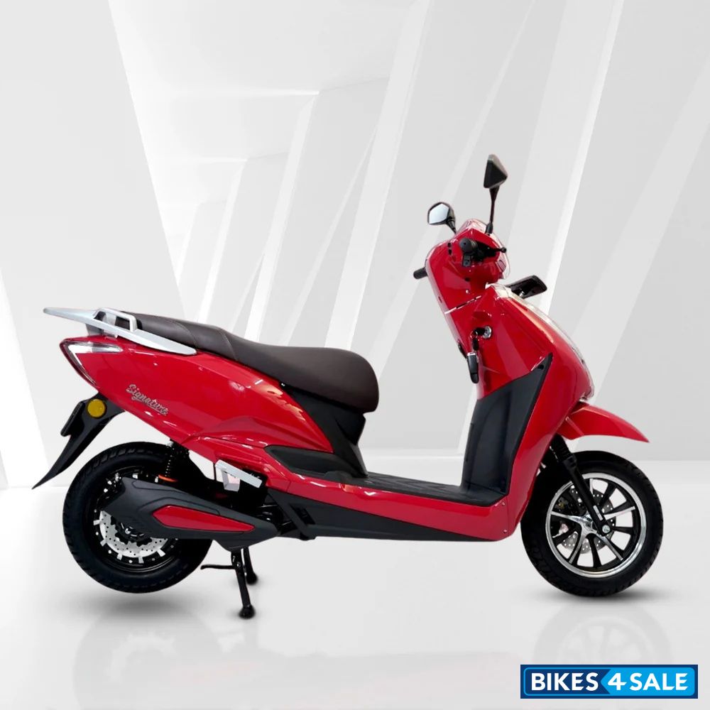 BMR Signature Signal Red