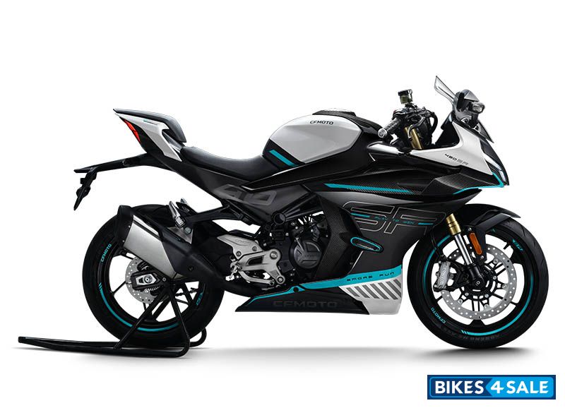 CFMoto 450SR Zircon Black