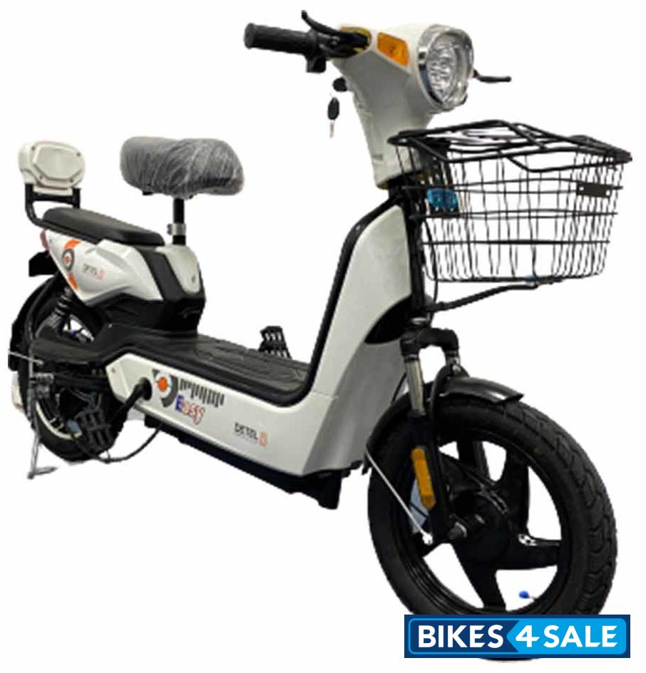 Detel Easy Pearl White