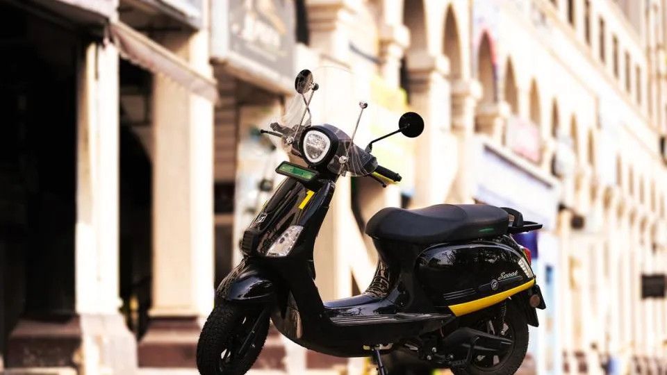 Divine Motors Scoot 1