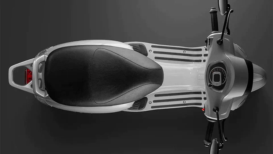 Divine Motors Scoot 1 Top View