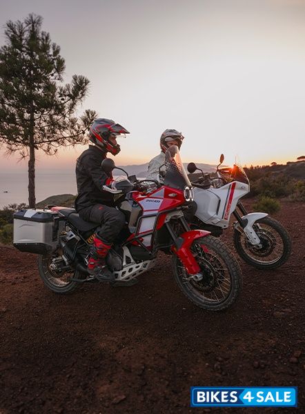 Ducati DesertX Discovery