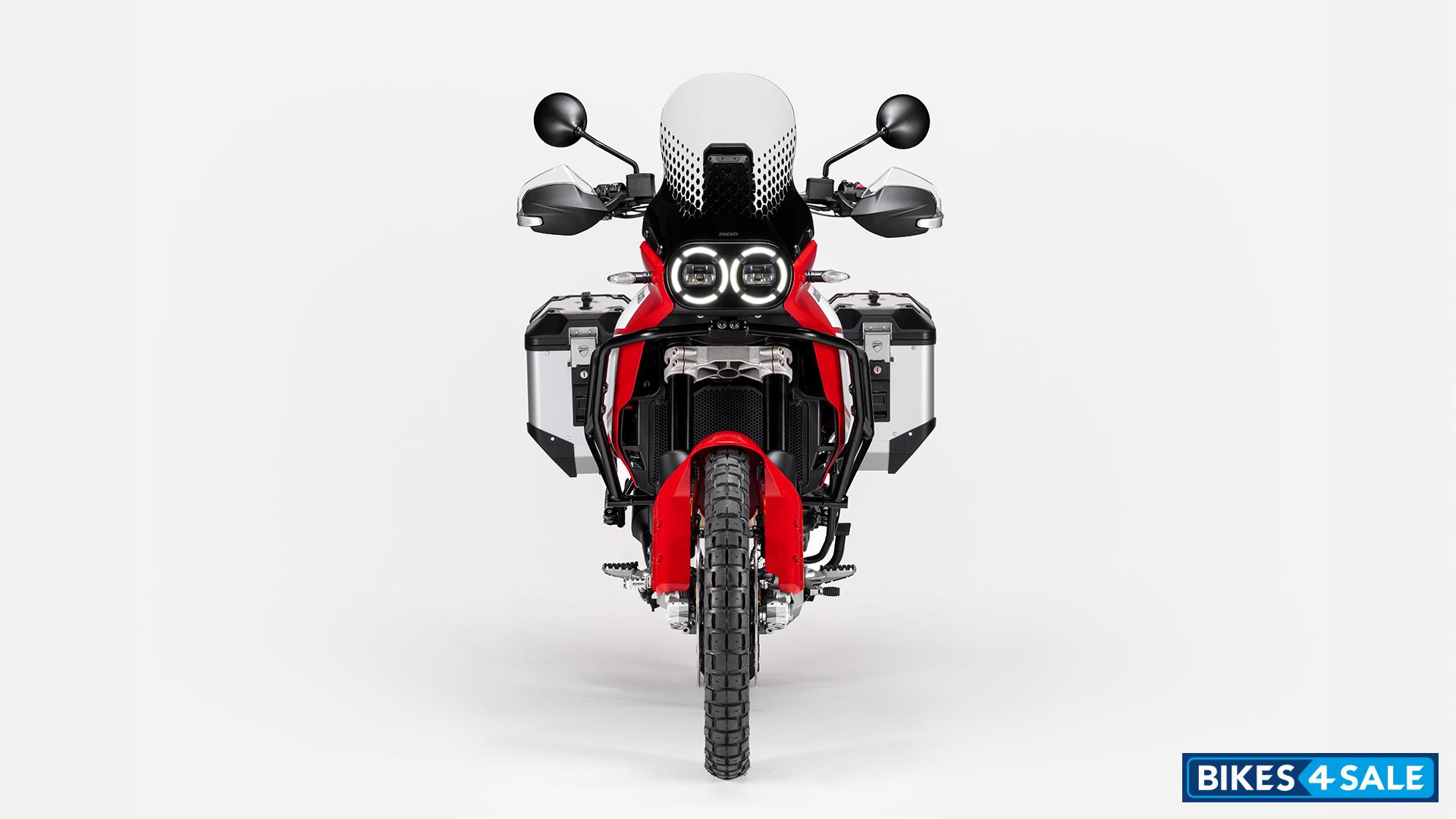 Ducati DesertX Discovery