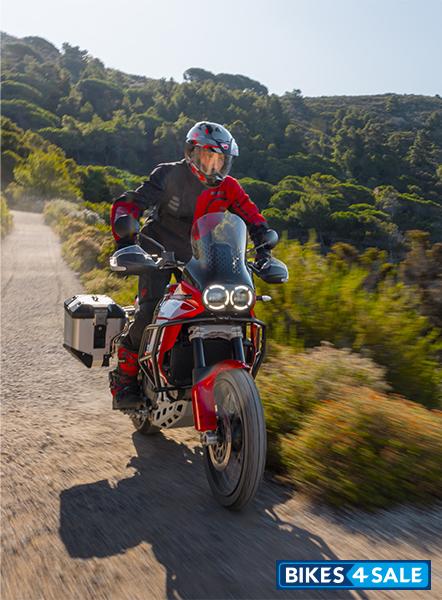 Ducati DesertX Discovery
