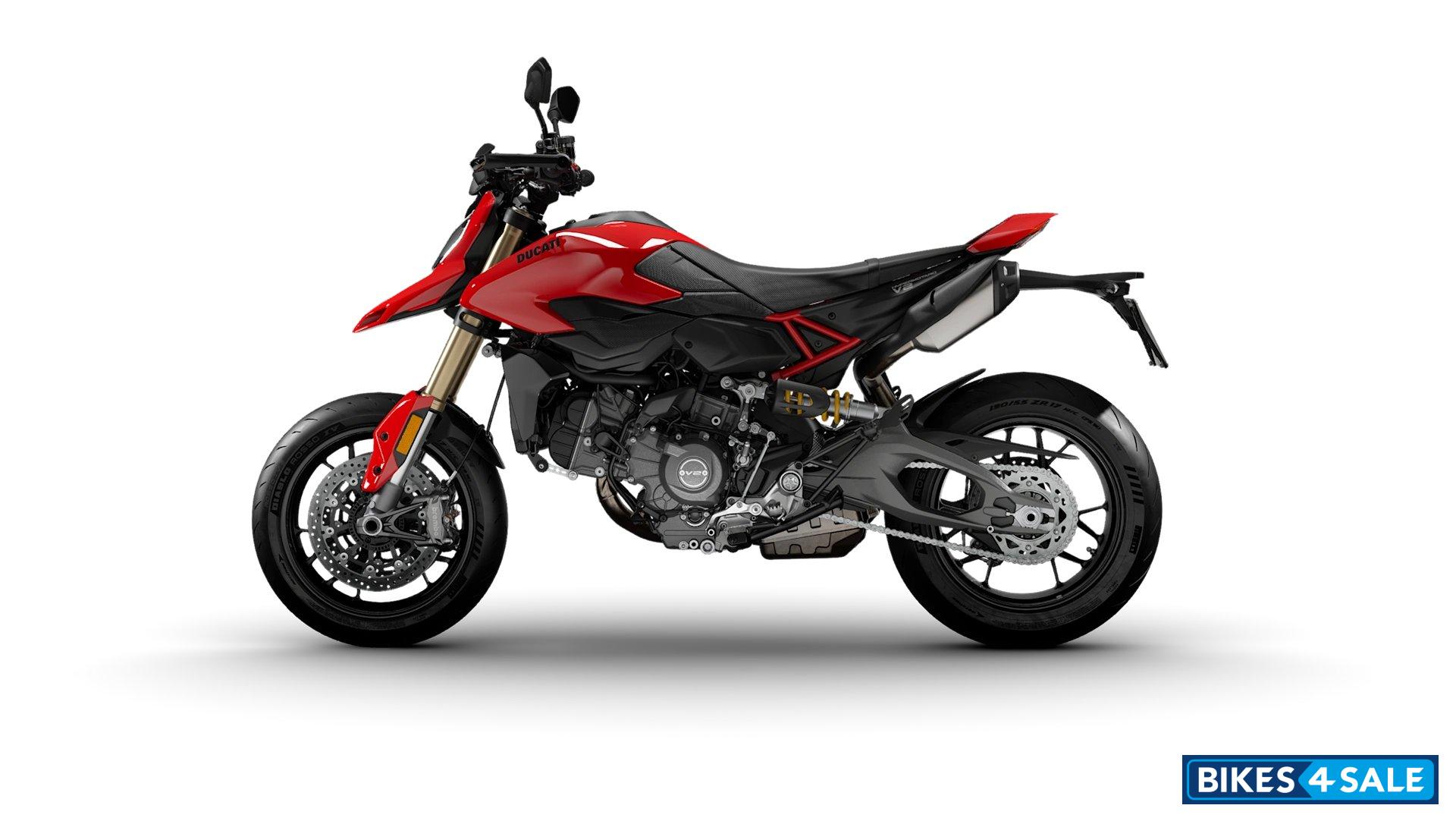 Ducati Hypermotard V2