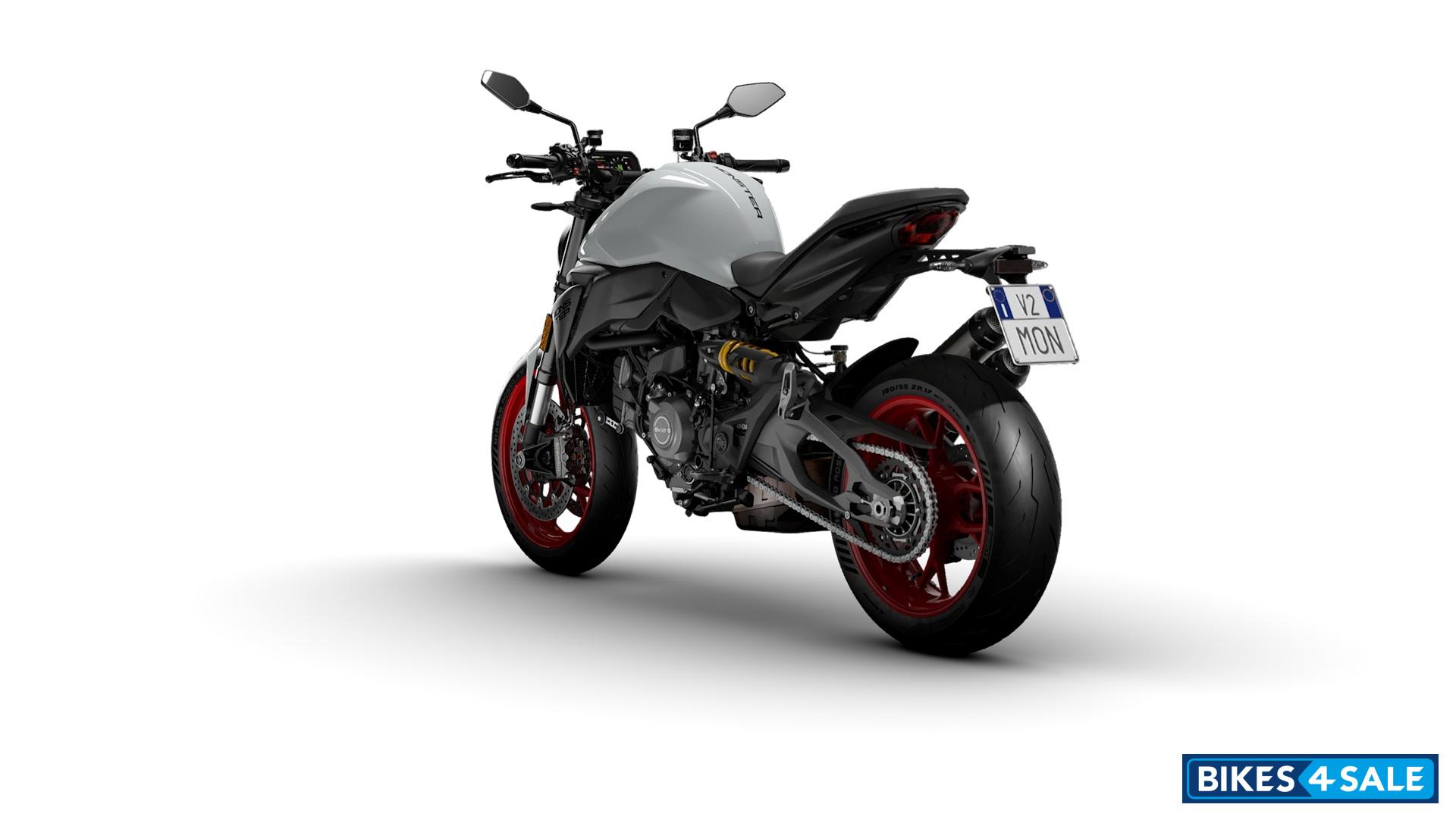 Ducati Monster 2026