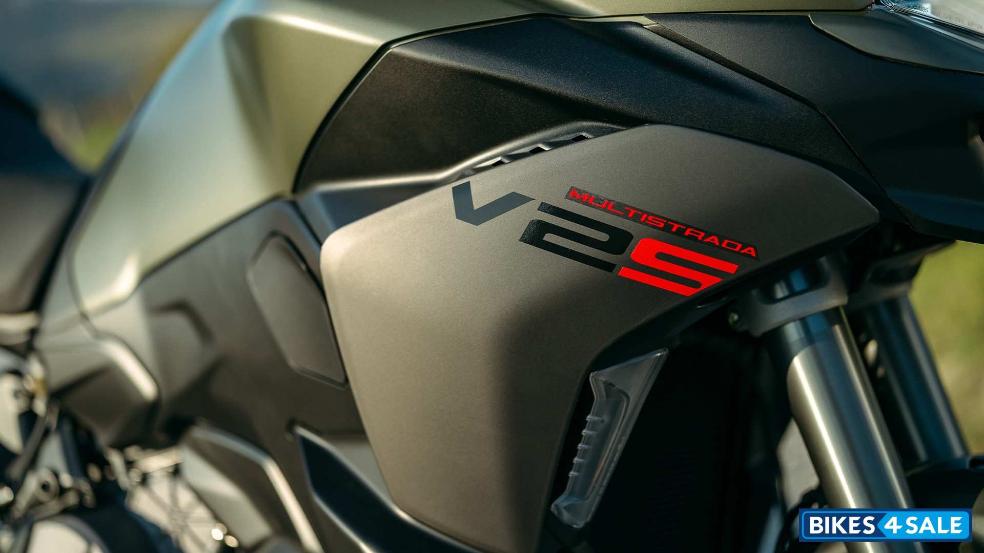 Ducati Multistrada V2 S 2025