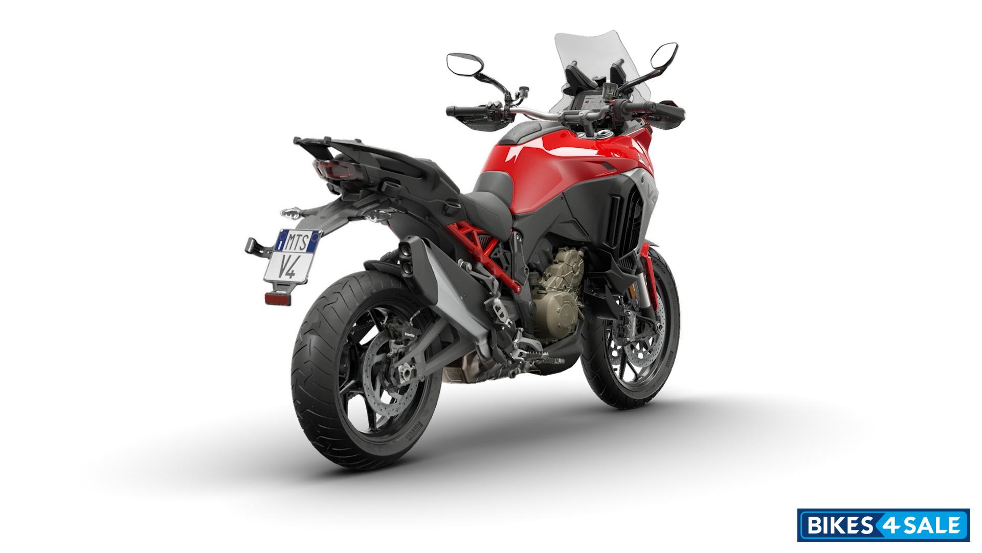 Ducati Multistrada V4 2025
