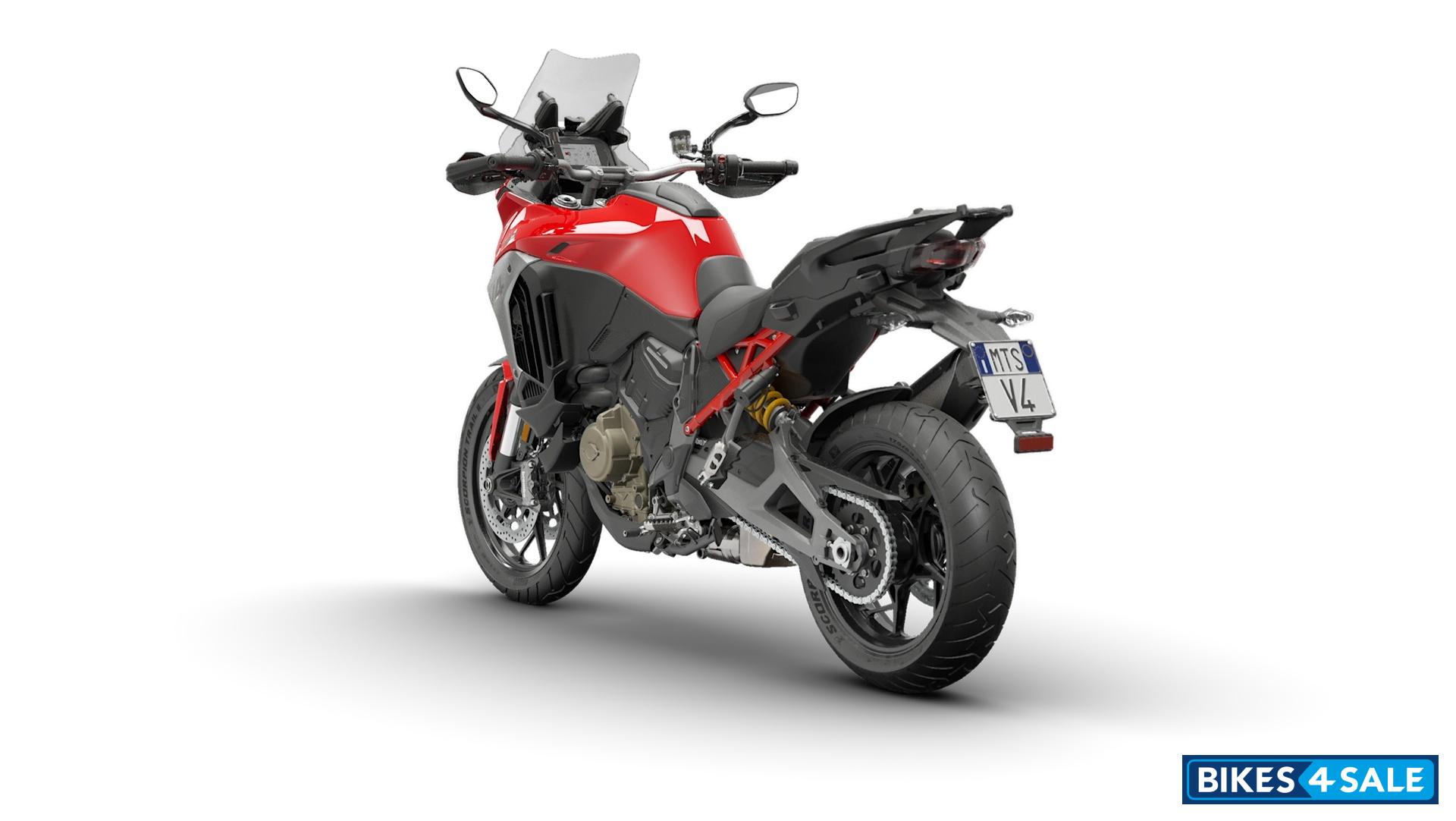 Ducati Multistrada V4 2025