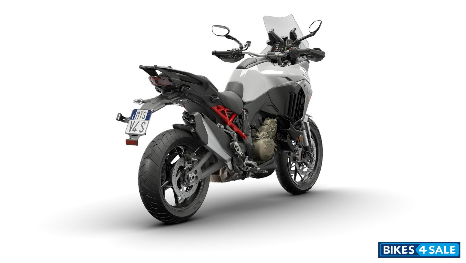 Ducati Multistrada V4 S 2025