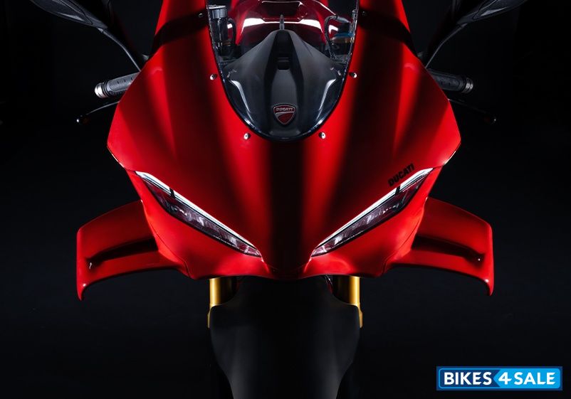 Ducati Panigale V4 2025