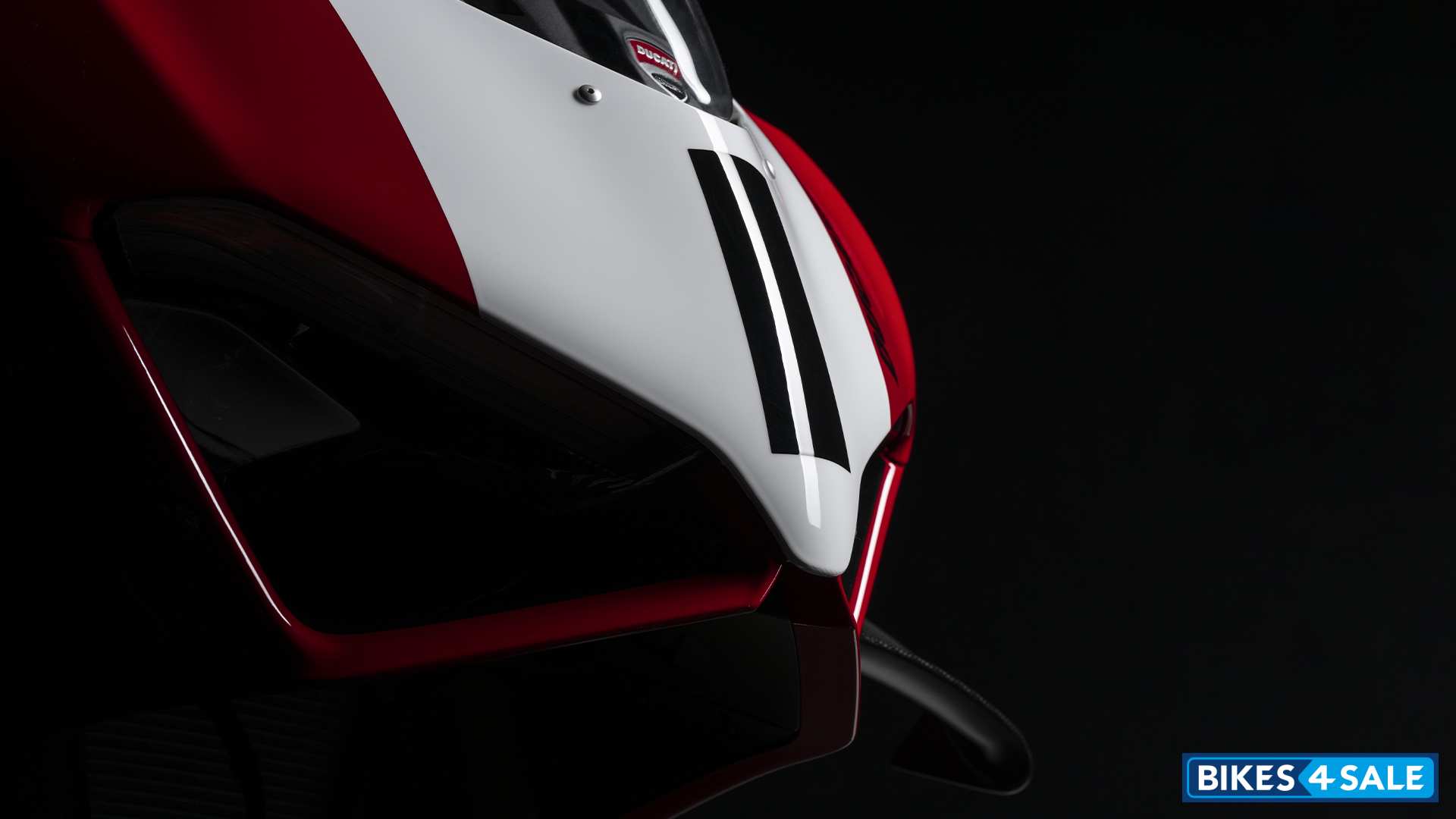 Ducati Panigale V4 R