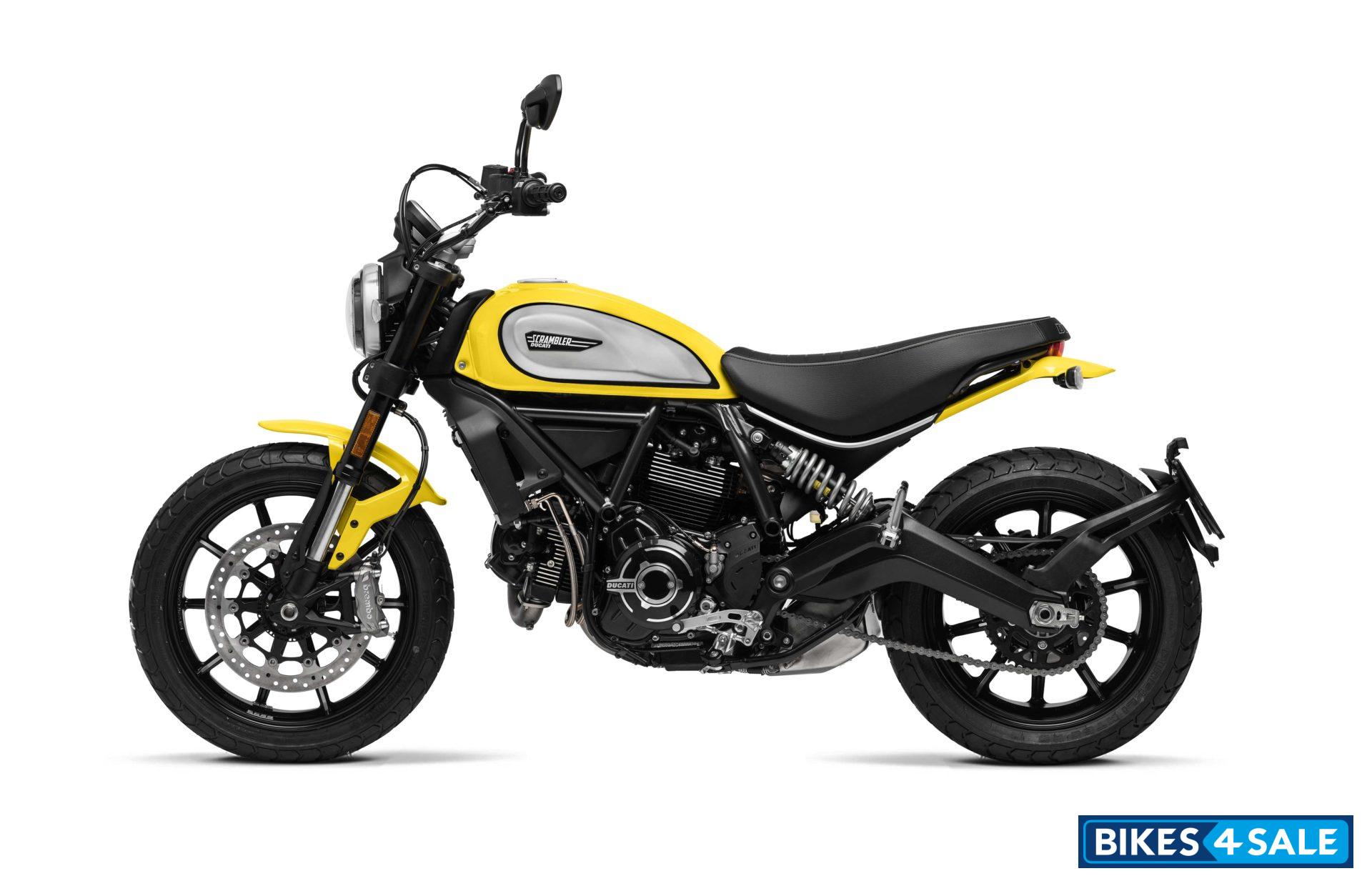 Ducati Scrambler Icon 2021 62 Yellow