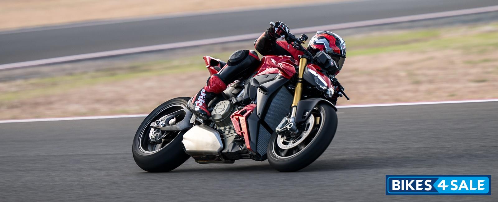 Ducati Streetfighter V4 S 2025