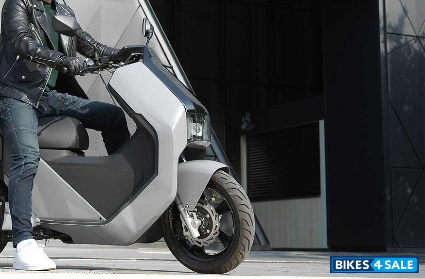 Electron Pro price, specs, mileage, colours, photos and reviews