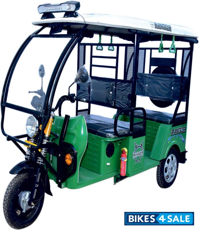 Evex E-Rickshaw Green