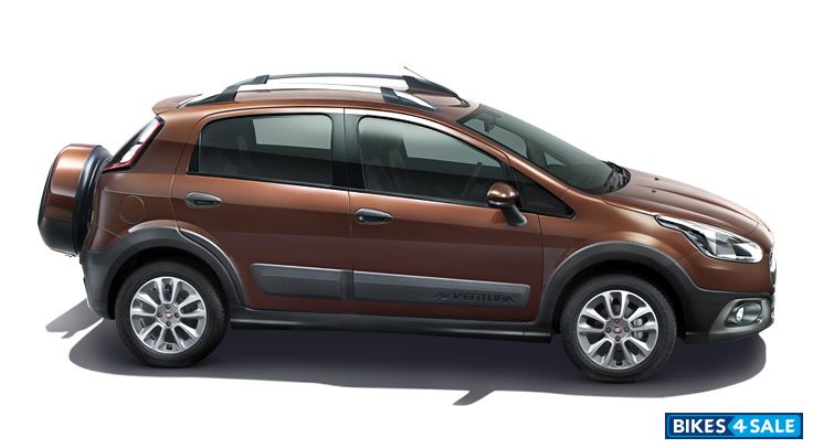 Fiat Avventura Active Multijet 1.3L Diesel Side View
