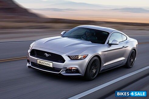 Ford Mustang GT Fastback 5.0L Petrol AT
