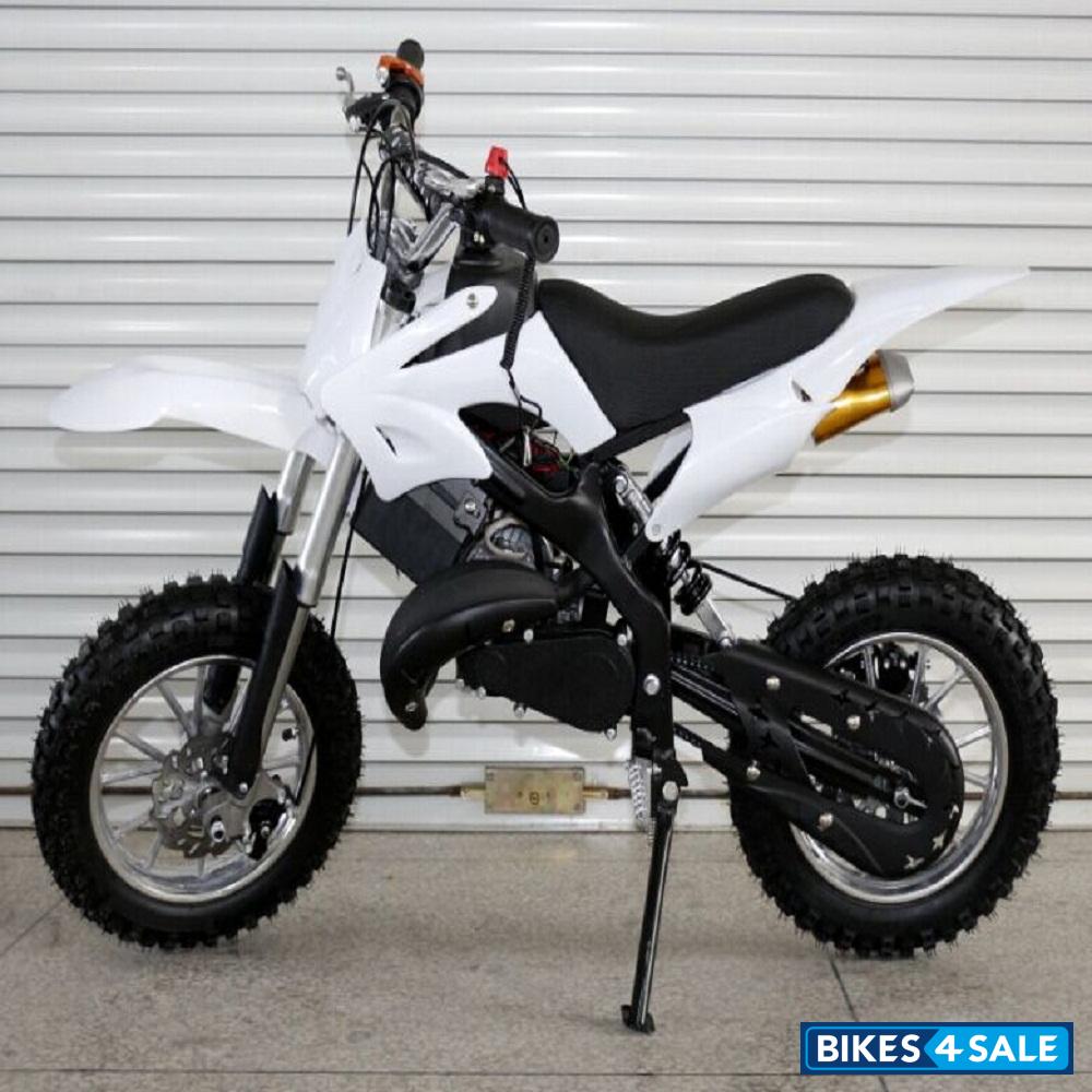 Gapuchee Dirt Bike 50 White