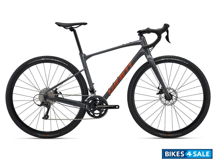 Giant Revolt 2 Black Diamond