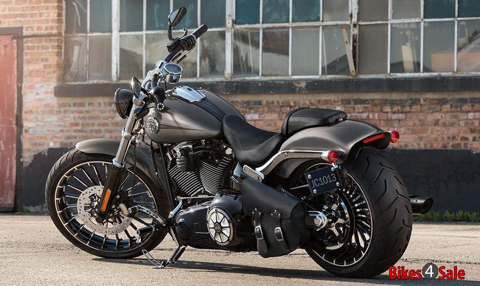 Harley Davidson Breakout - 2015 model