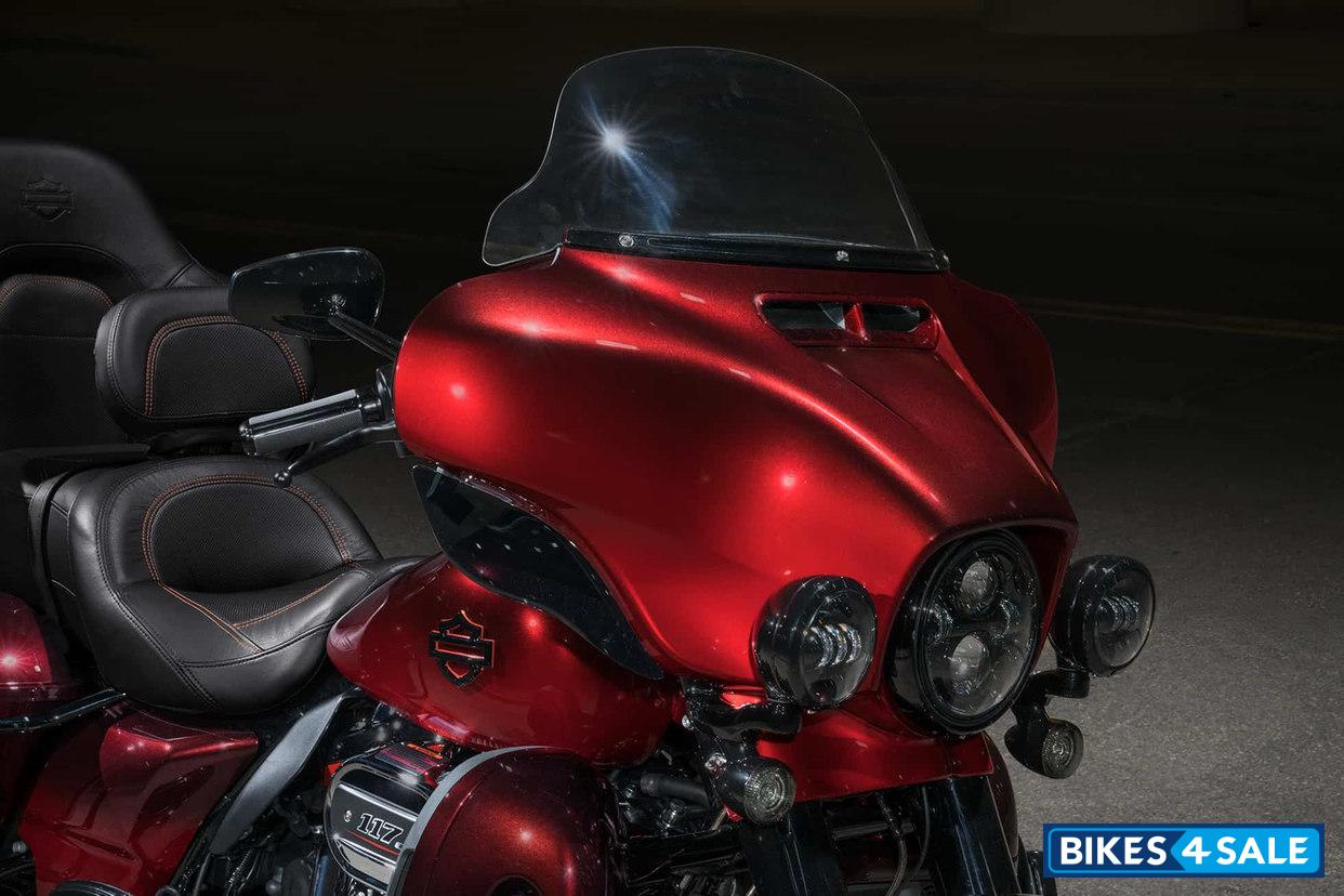 Harley Davidson CVO Limited