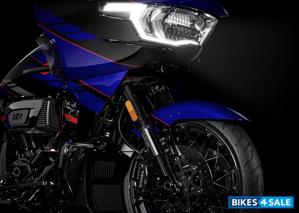 Harley Davidson CVO Road Glide 2025