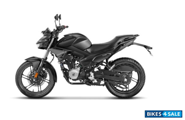 Hero Xtreme 125R Single Seat Stallion Black