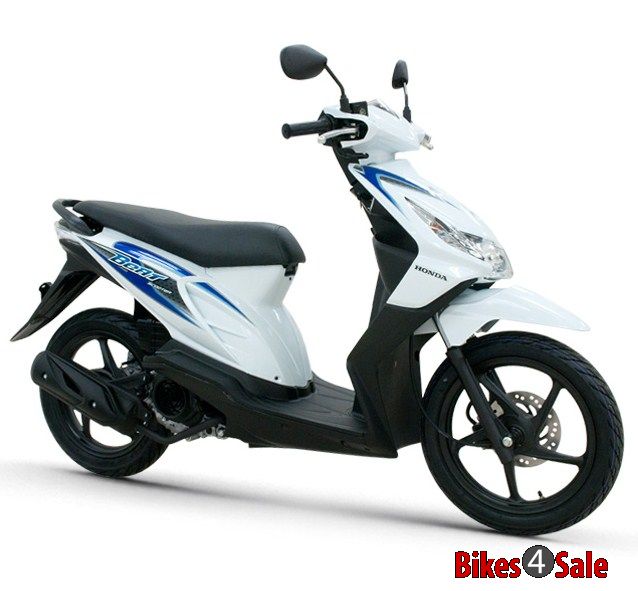 Honda BeAT 110 - White Colour