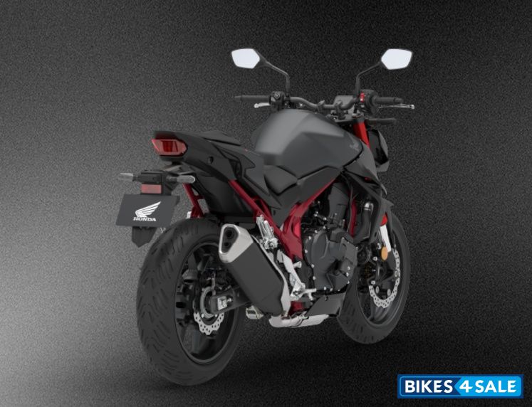 Honda CB750 Hornet E-Clutch