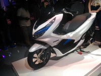 Honda PCX Electric price, specs, mileage, colours, photos and reviews -  Bikes4Sale