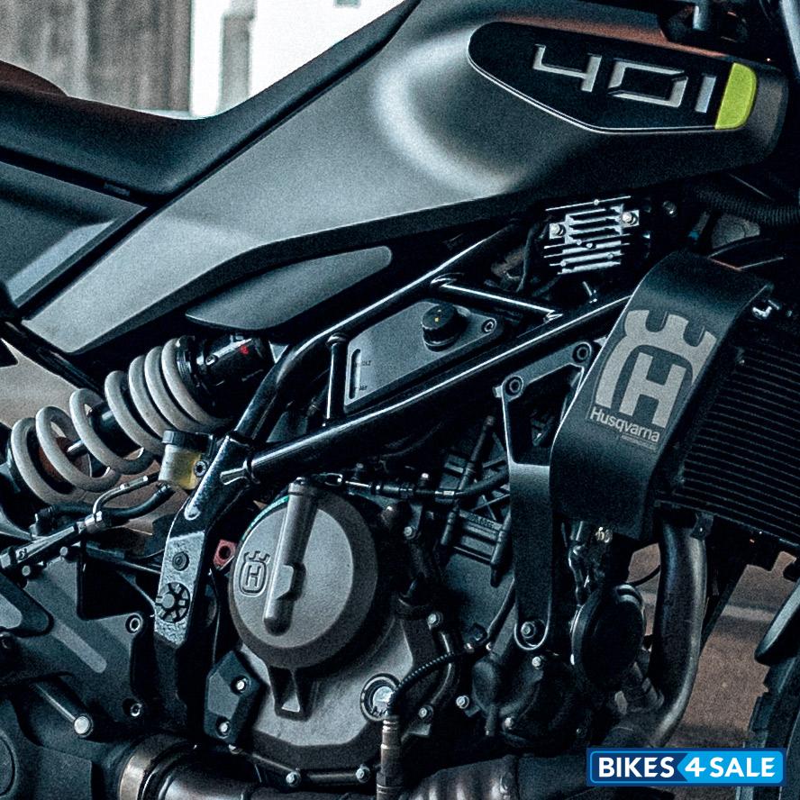 Husqvarna Svartpilen 401 2024 Steel Trellis Frame