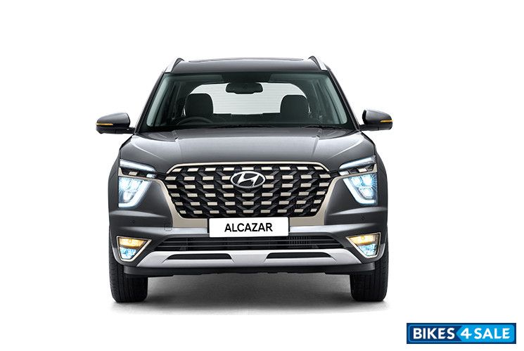 Hyundai Alcazar Platinum 2.0L MPi 7 Seater Petrol - Front View