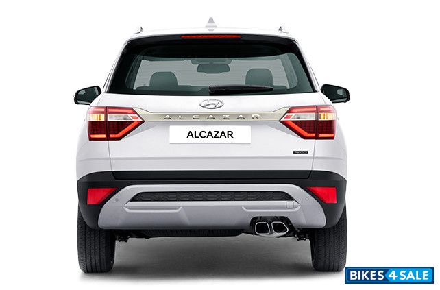 Hyundai Alcazar Prestige 2.0L MPi 7 Seater Petrol - Rear View