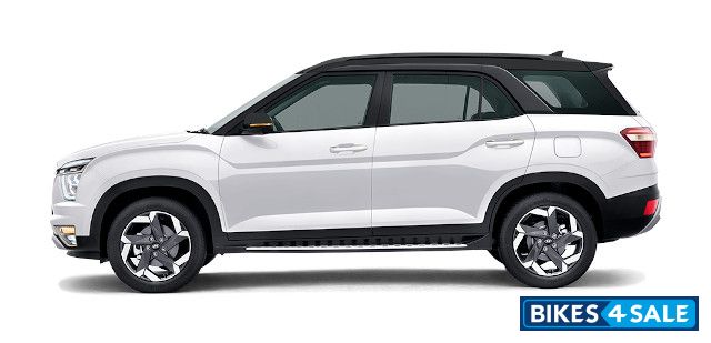 Hyundai Alcazar Signature (O) 1.5L CRDi 6 Seater Dual Tone Diesel AT
