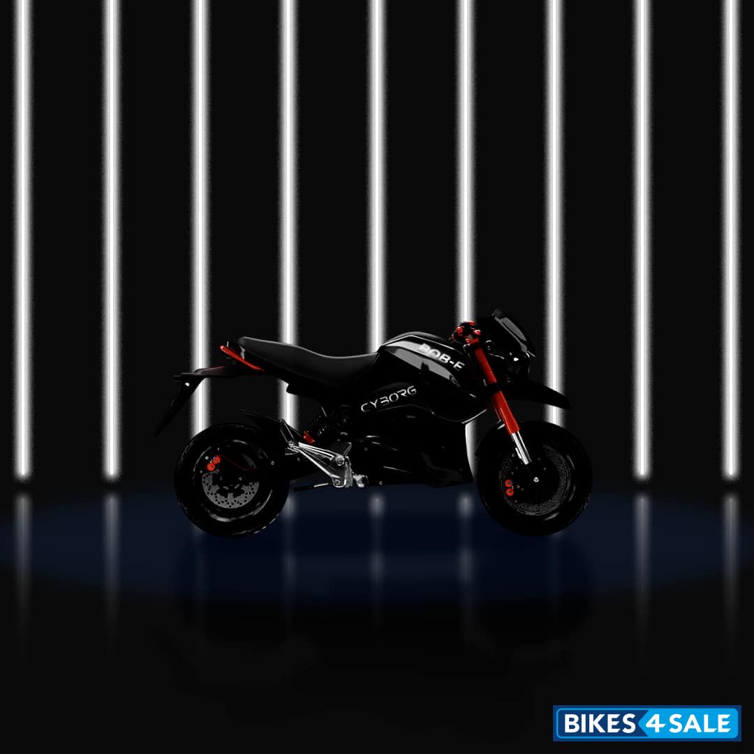 Ignitron Motocorp Cyborg Bob-E