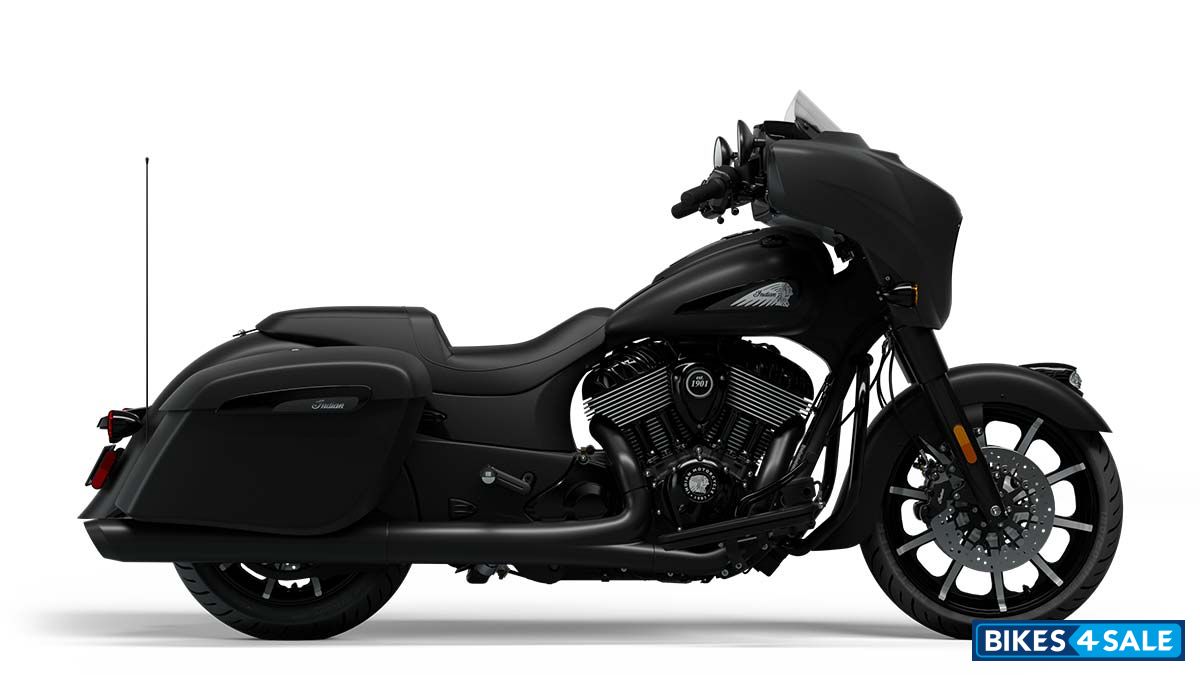 Indian Chieftain Dark Horse 2025 Black Smoke