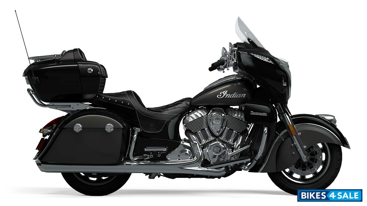 Indian Roadmaster 2025 Black Metallic/Titanium Metallic