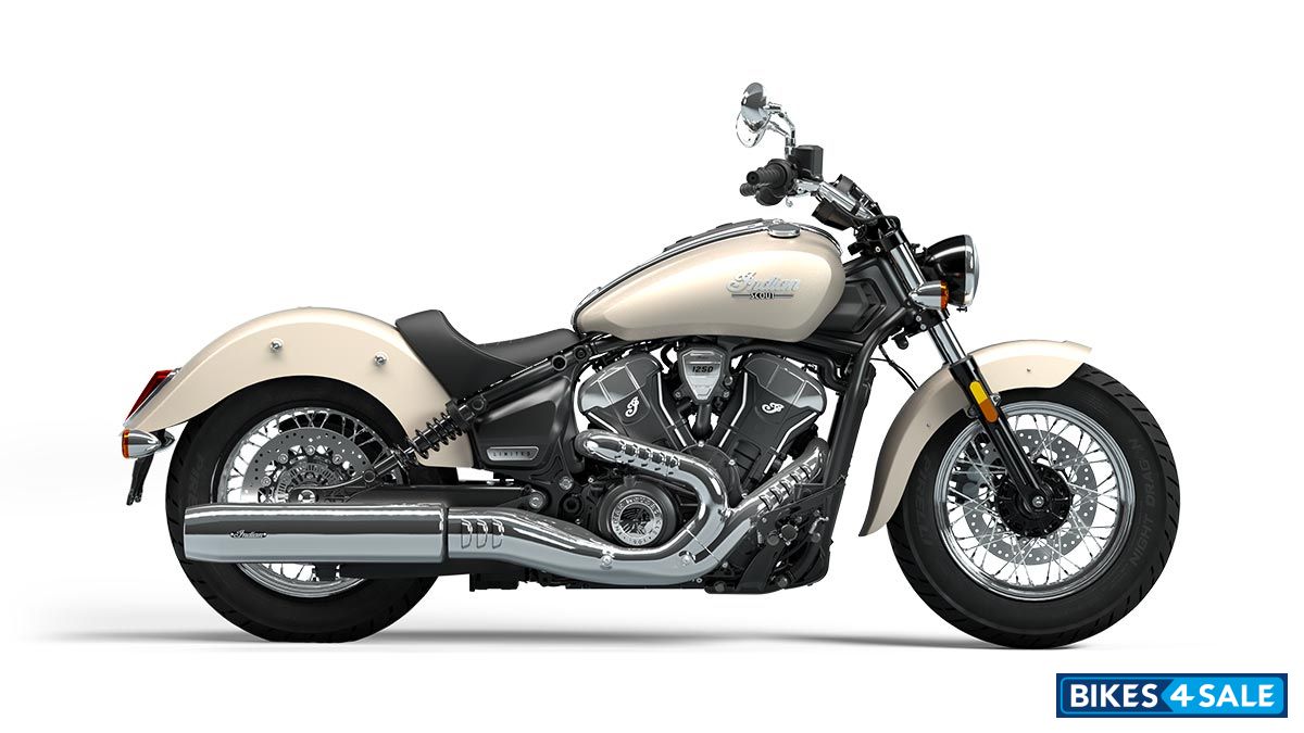 Indian Scout Classic Silver Quartz Smoke