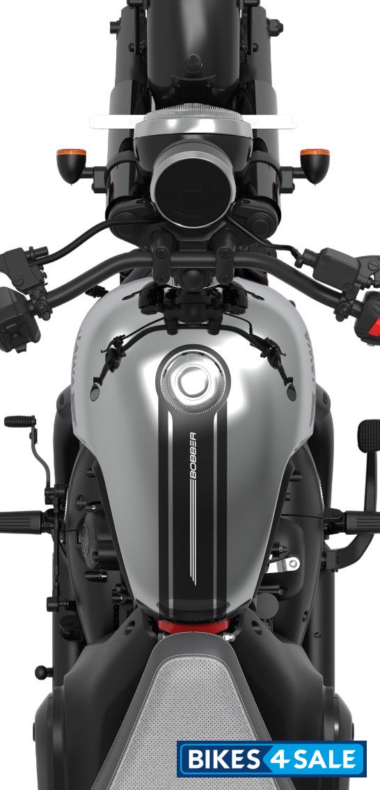 Jawa 42 Bobber Red Sheen