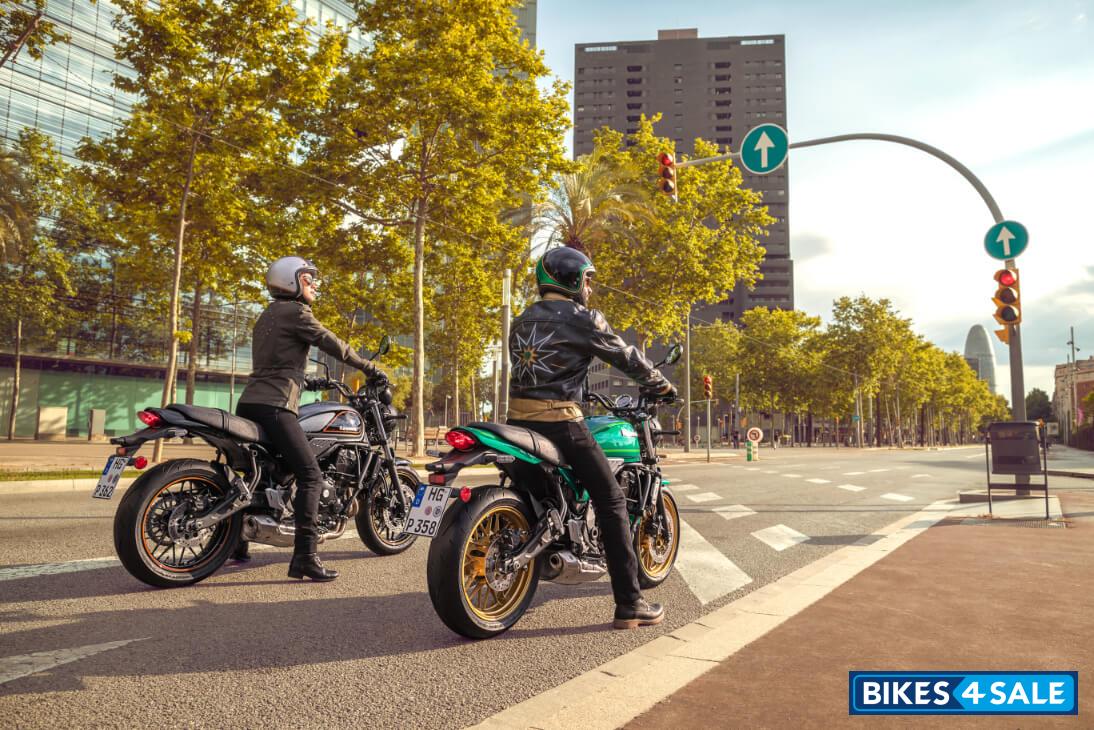 Kawasaki 2022 Z650RS