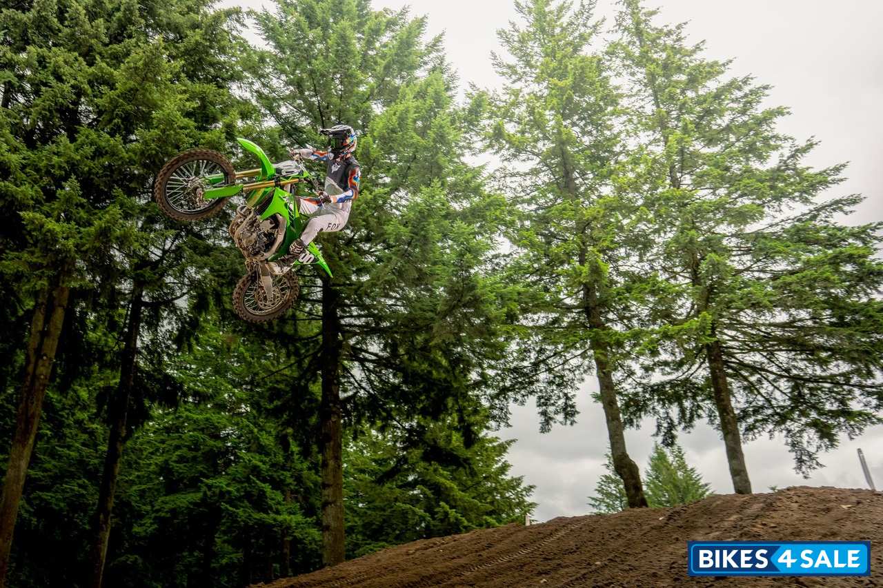 Kawasaki KX250 2025