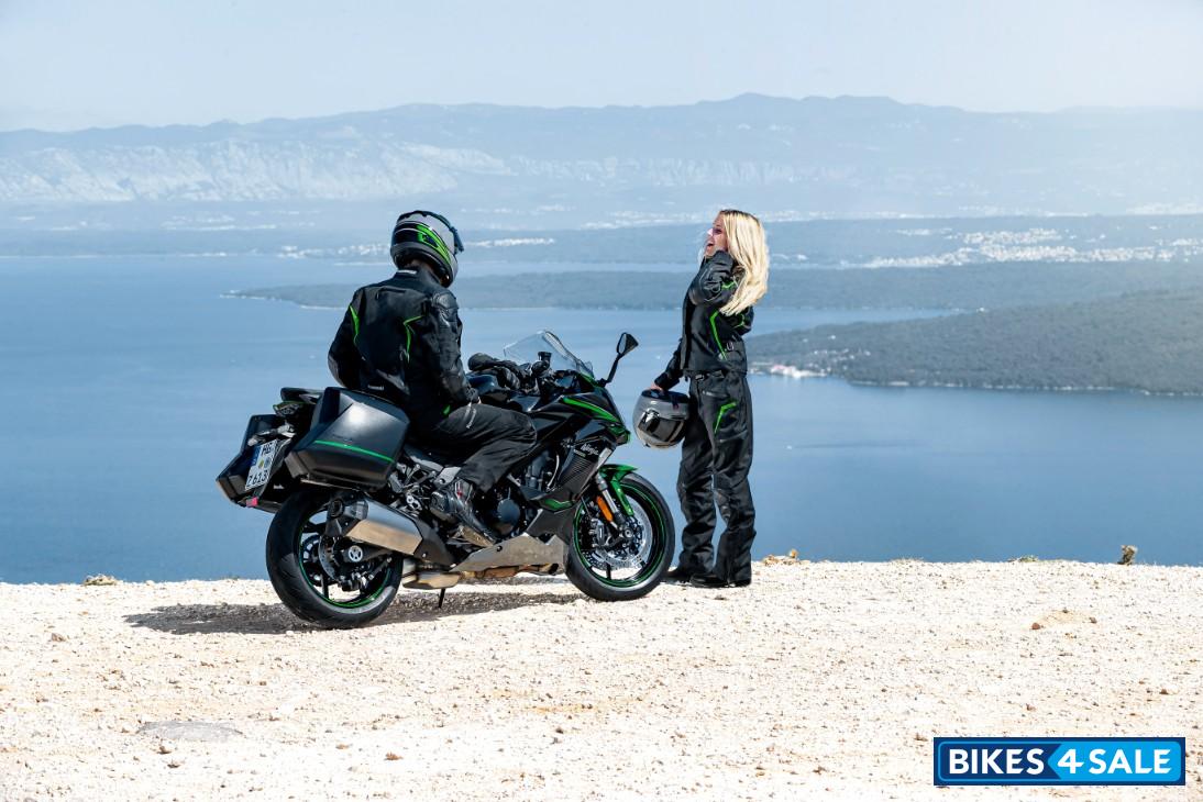 Kawasaki Ninja 1000SX BS6 2022