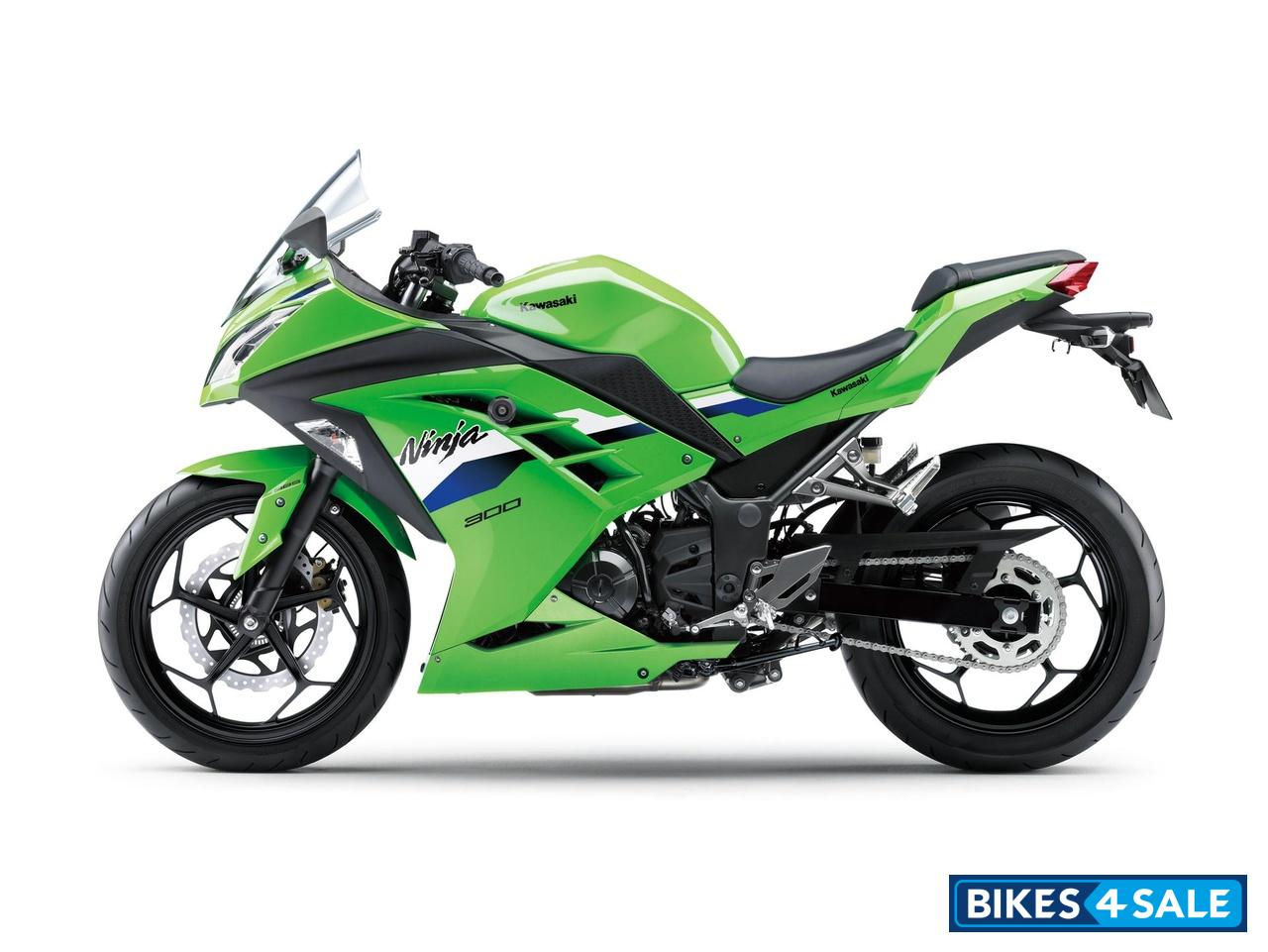 Kawasaki Ninja 300 2026