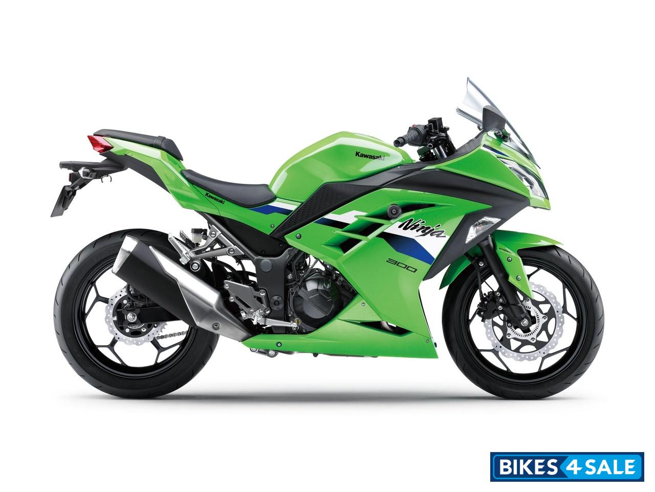 Kawasaki Ninja 300 2026