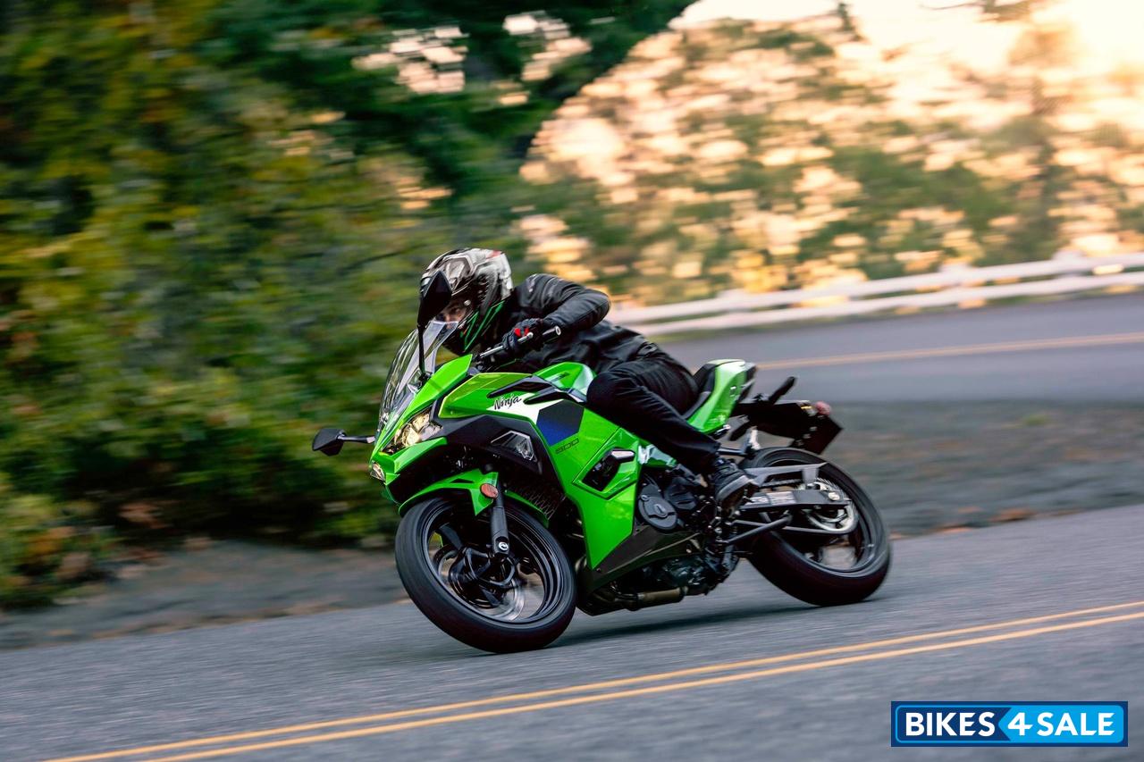 Kawasaki Ninja 500 2026