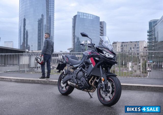Kawasaki Versys 650 BS6 2024