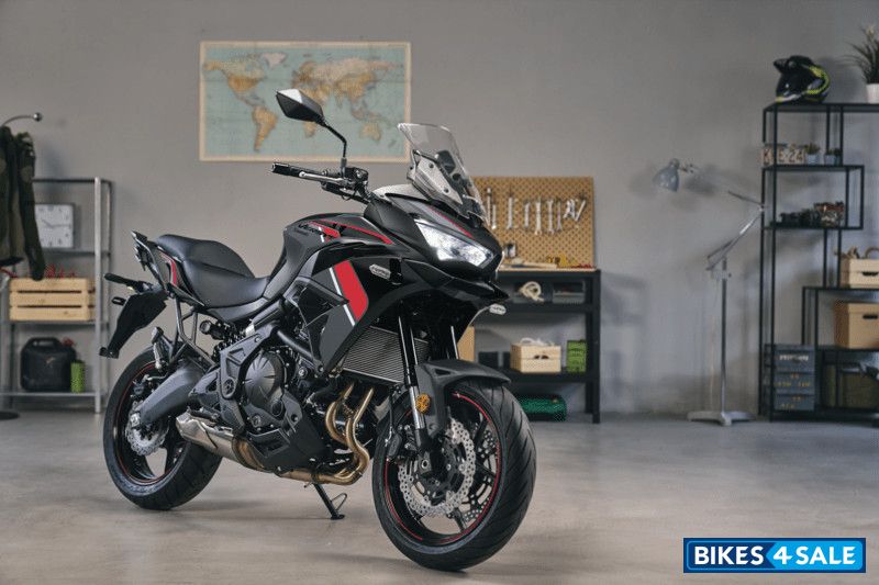 Kawasaki Versys 650 BS6 2024