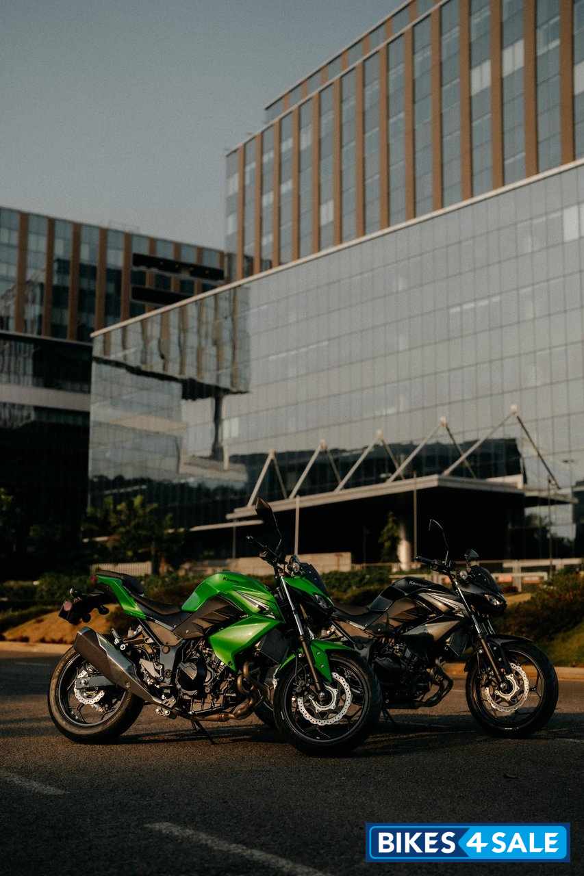 Kawasaki Z300