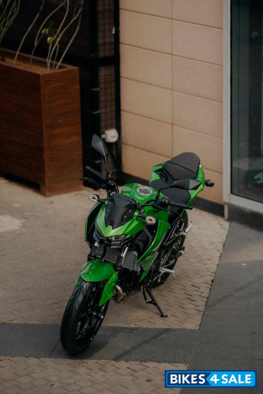 Kawasaki Z300